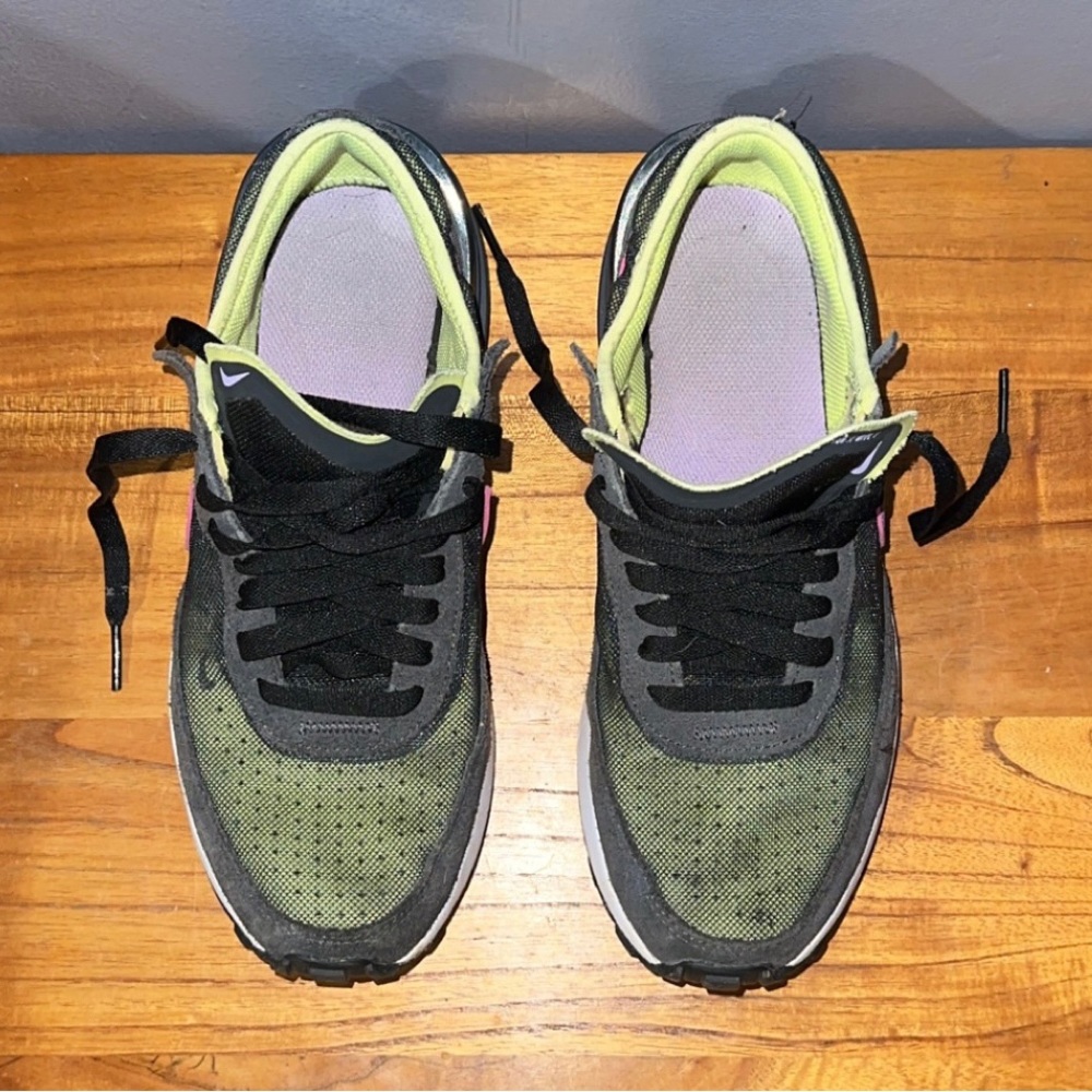 Nike shoes